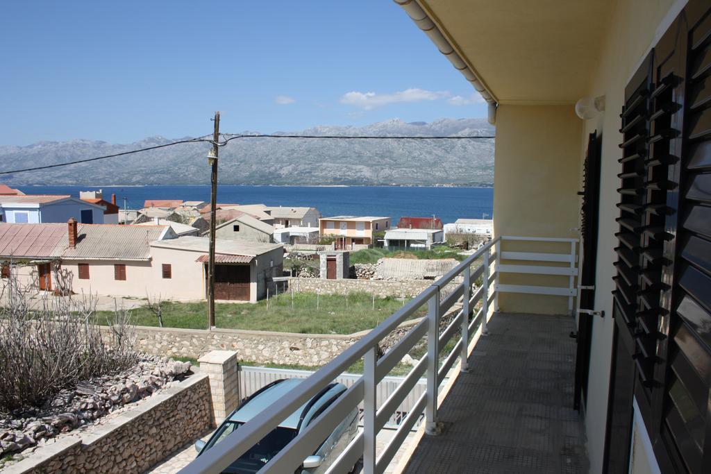 Kuca Za Odmor Laura Apartamento Ražanac Exterior foto